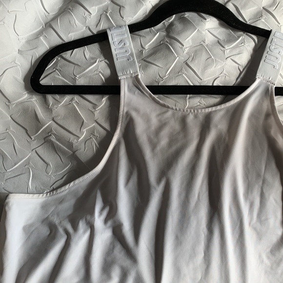 Nike Tank - Picture 7 of 7